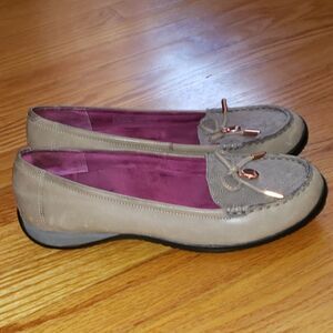 Dr Weil Tan leather Orthotic flats